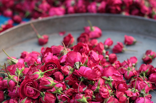 indian-markets-gulab