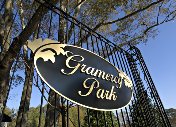 wrought_iron_gates_Gramercy_Park5