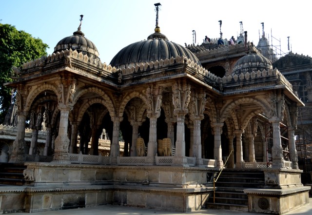Hatheesing_jain_temple