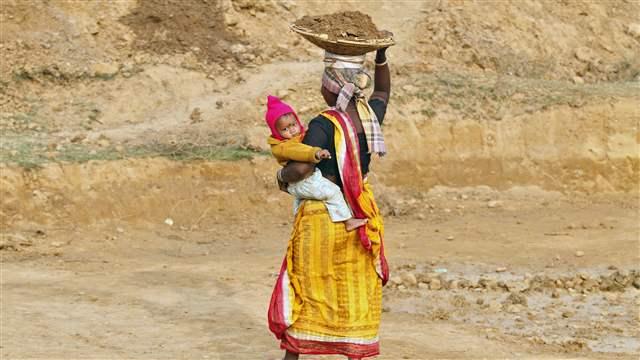 india_village001_16x9