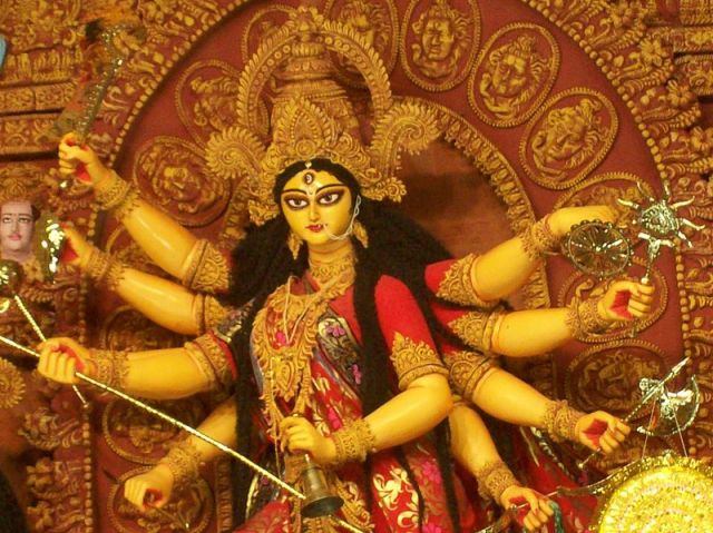 800px-Durga_Puja_celebration