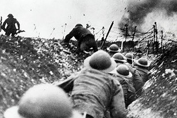 battle-of-the-somme-1916-pic-popperfoto-354739246