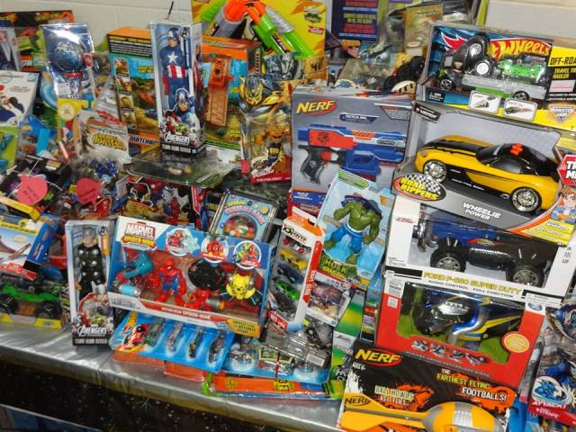 10846396_10152454654781363_6357483893895792795_n