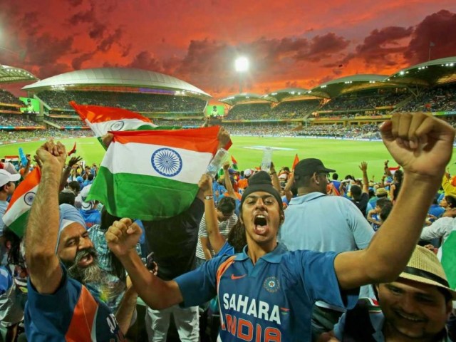 india-fans-912