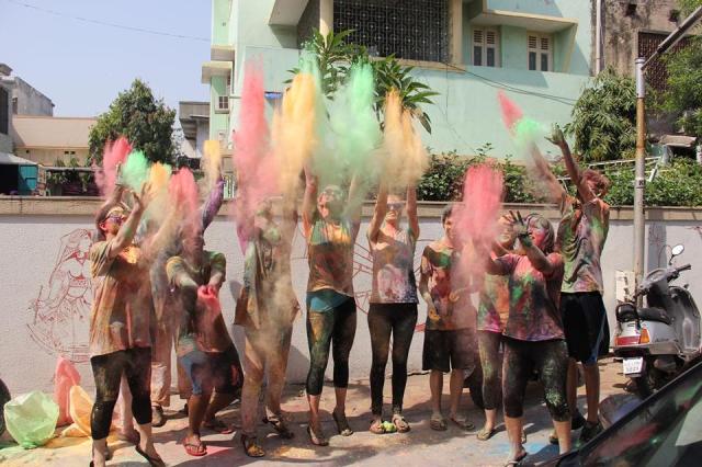 11038124_879573292094693_3811378123865196399_n