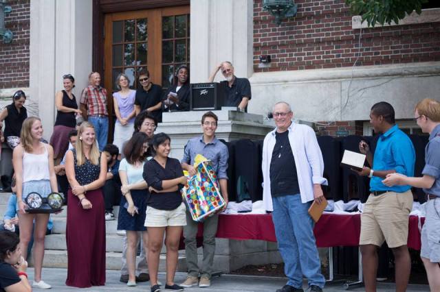 12026688_930929436967928_355679422_n